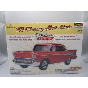 NISB~Vintage 1998~Revell Monogram~'57 CHEVY HARDTOP~Hallmark~1:24~Model Kit